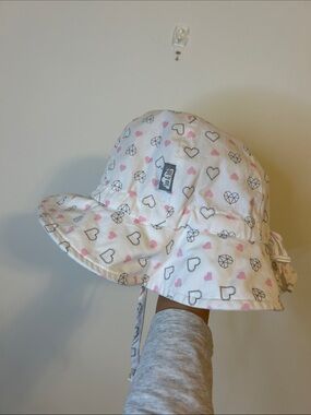 Jan & Jul Baby Floppy Hat UPF 50+ with Pink Geometric Heart Print